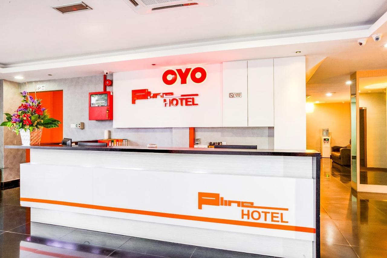 جوهر بهرو Oyo 89652 P Line Hotel المظهر الخارجي الصورة