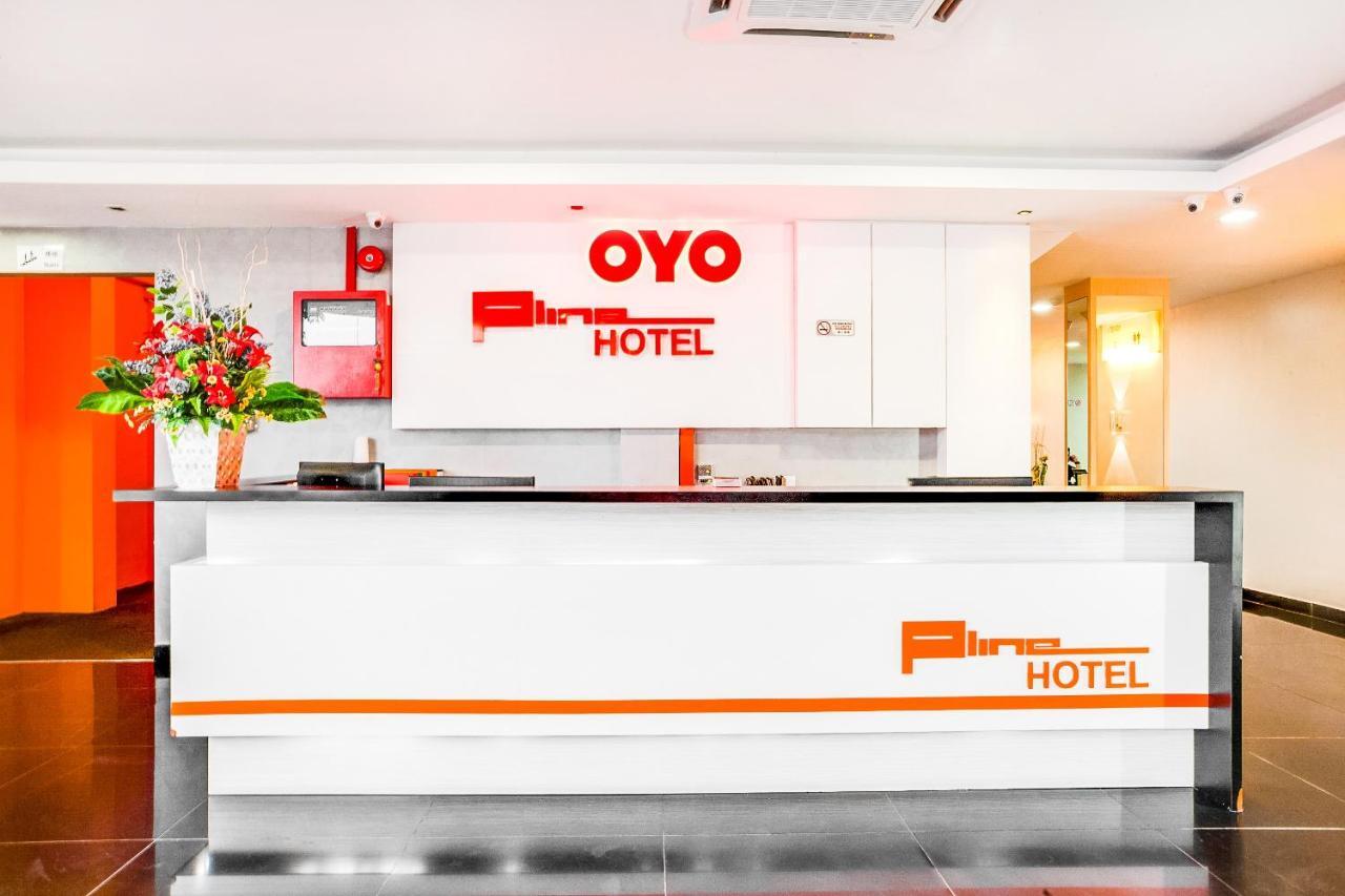 جوهر بهرو Oyo 89652 P Line Hotel المظهر الخارجي الصورة